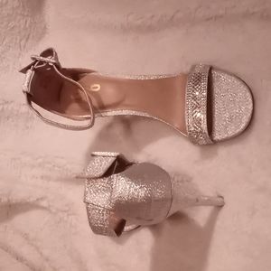 Mix no.6 silver heels, size 6.5